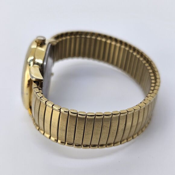 Timex Carriage 28MM Women's Watch White Dial Gold Expansion Band New Battery - Picture 6 of 11